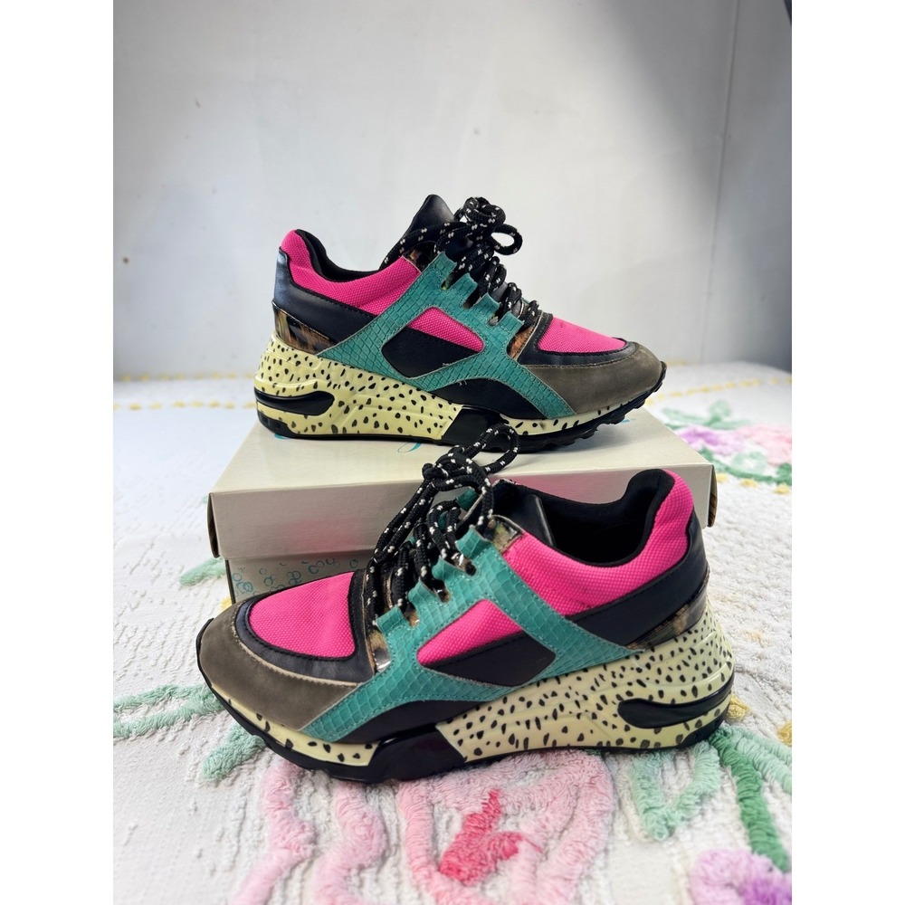 Steve Madden Women's Multi Color Block Chunky Platform Fashion Sneakers‎ 7 M